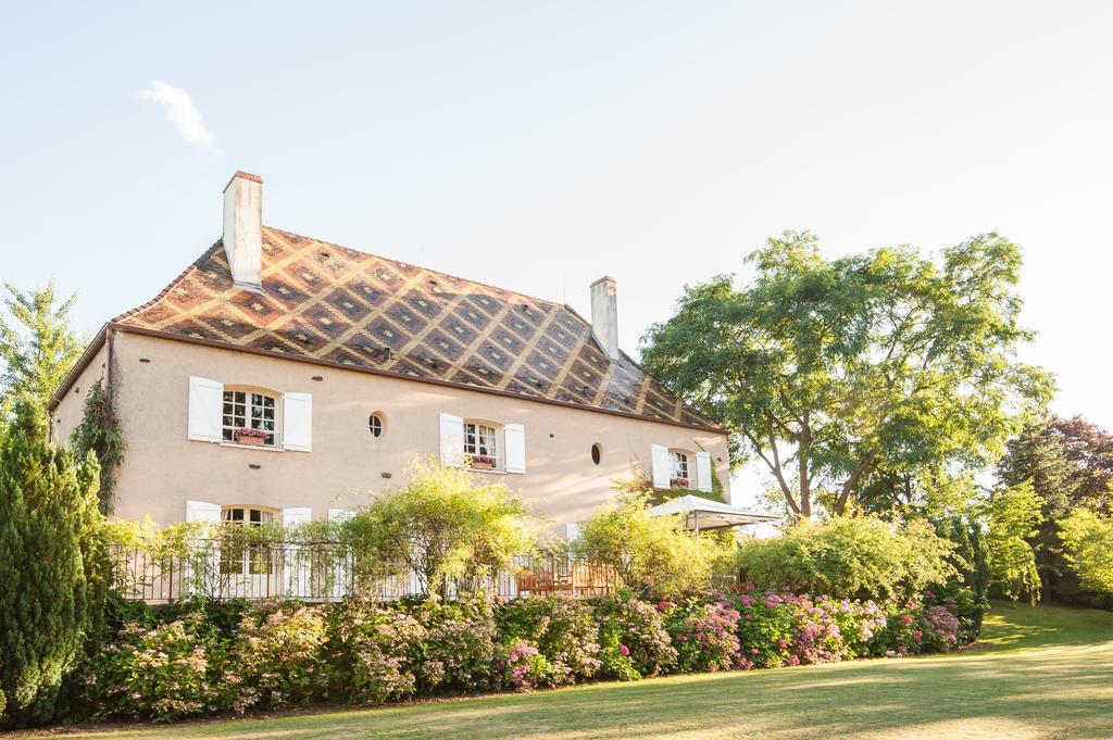 Le Petit Manoir Des Bruyeres 4* Villefargeau